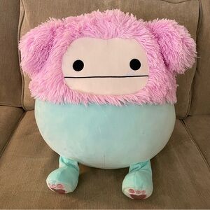 Squishmallows Bessem the Bigfoot